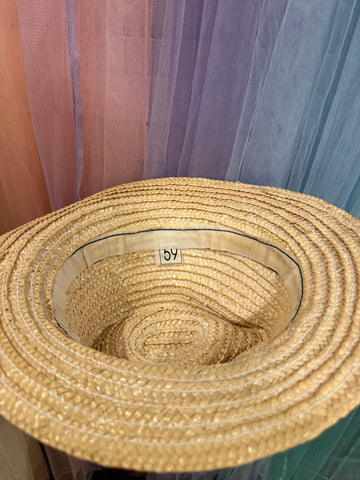 Interior of woven fedora showing size label marked 59